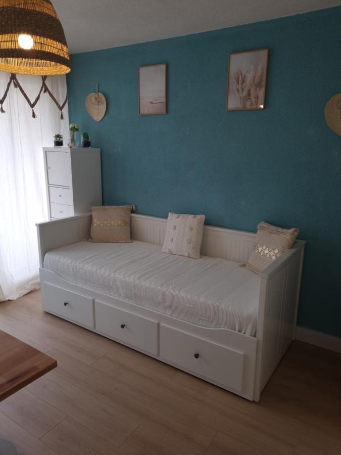 Studio Cabine Refait A Neuf A 3 Minutes A Pied De La Plage Daire Le Grau-du-Roi Dış mekan fotoğraf