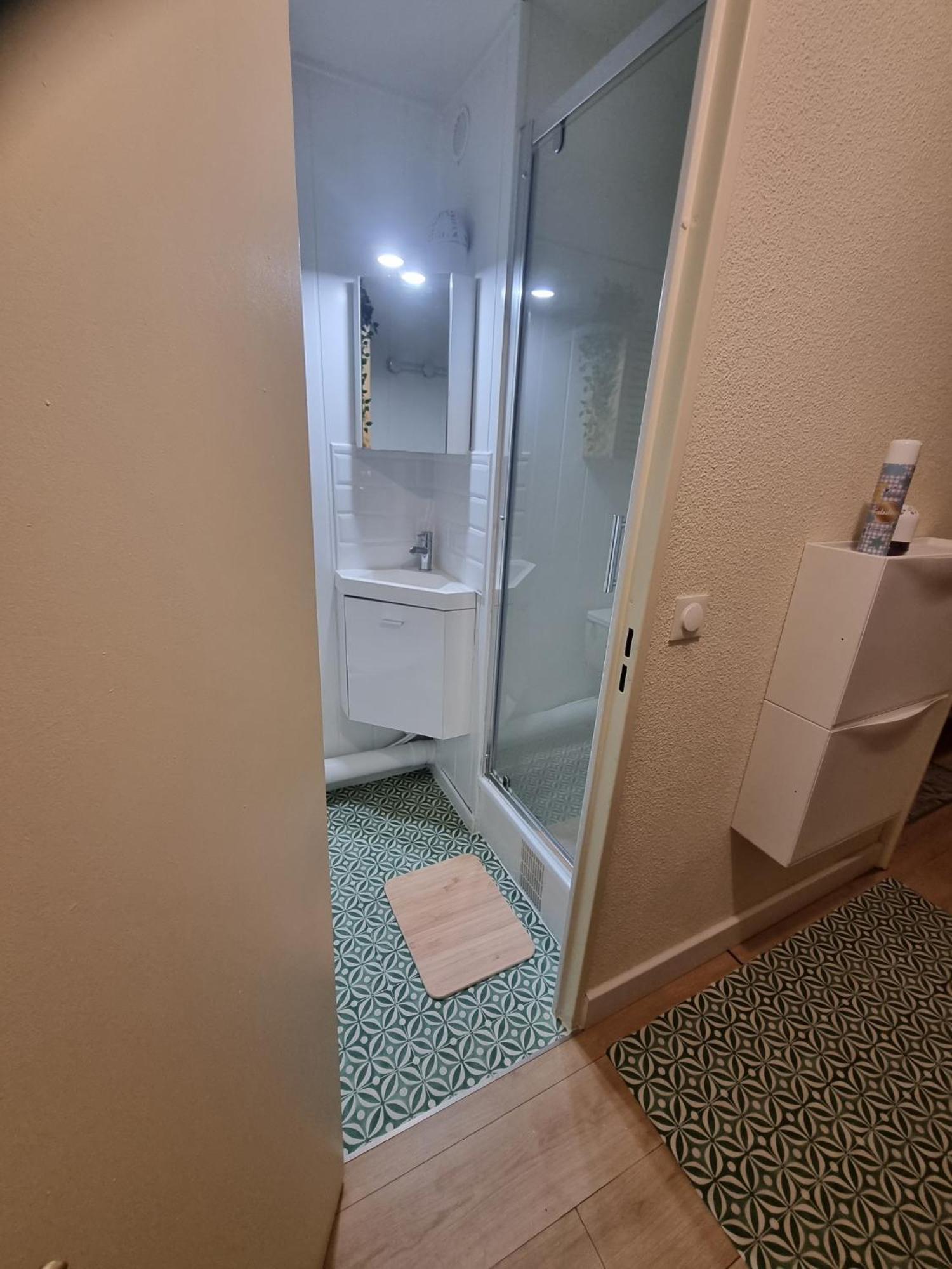 Studio Cabine Refait A Neuf A 3 Minutes A Pied De La Plage Daire Le Grau-du-Roi Dış mekan fotoğraf